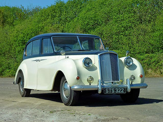 Oldtimer Princess van den Plas schwarz-weiß