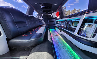 Stretchlimo Lincoln Excalibur 2 innen