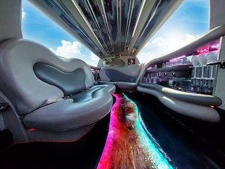 Stretchlimousine Cadillac Deville Mirage innen