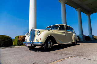 Oldtimer Princess van den Plas weiß